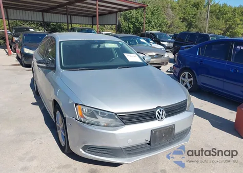 2012 Volkswagen Jetta 2.5L Se z USA, uszkodzony, nr VIN 3VWDX7AJ4CM313435